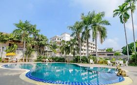 Selina Place Hotel